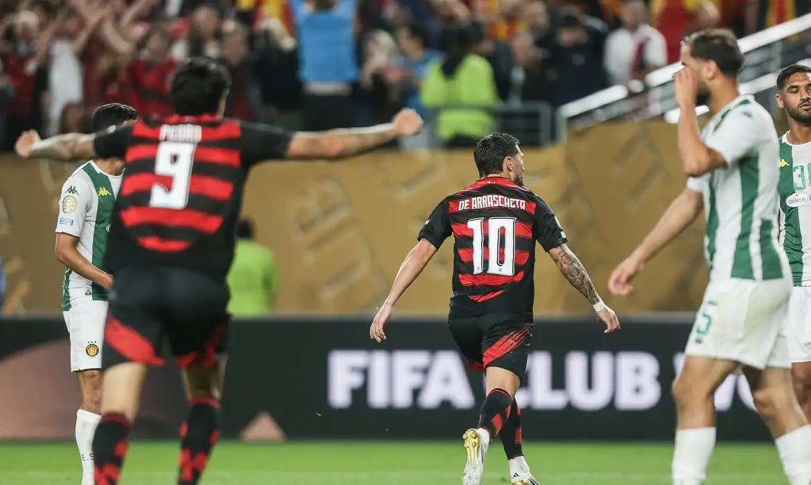 Flamengo inicia Supermundial de Clubes com vitória