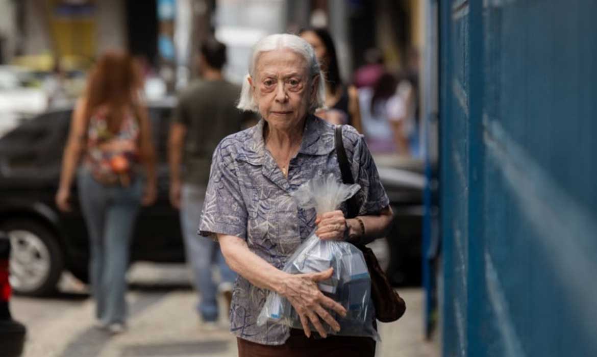 "Vitória", estrelado por Fernanda Montenegro