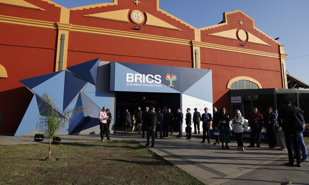 Lula diz que Brics é fiador de um futuro