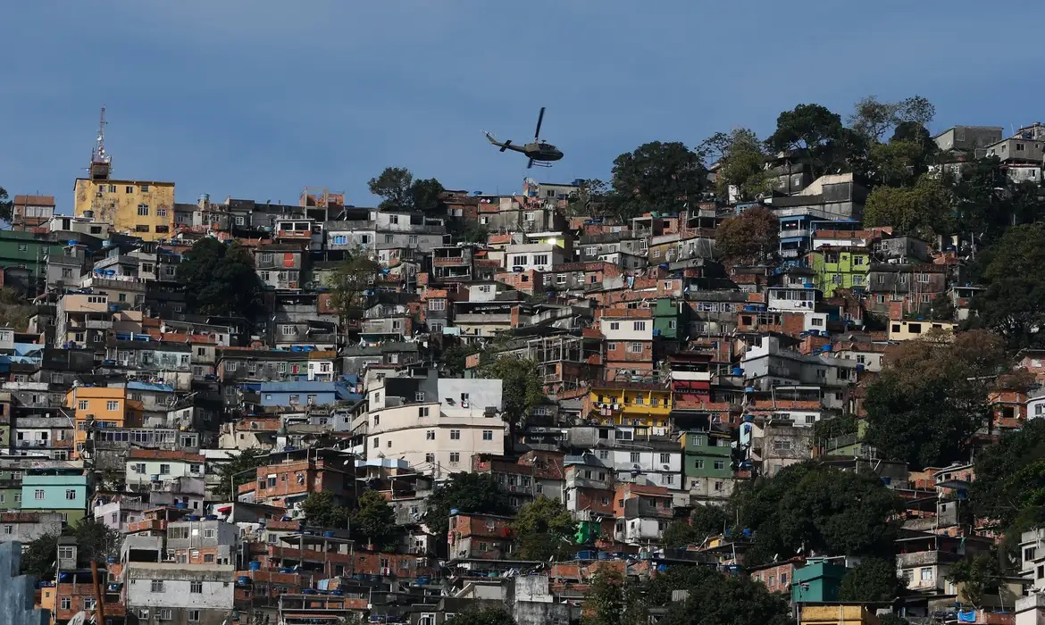 Tendência de consumo em favelas foge de estereótipo