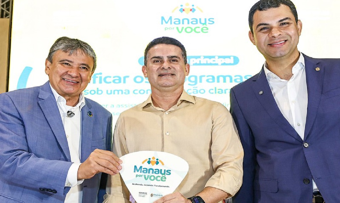 Prefeito David Almeida lança “Manaus Por Você” e anuncia tarifa social de ônibus