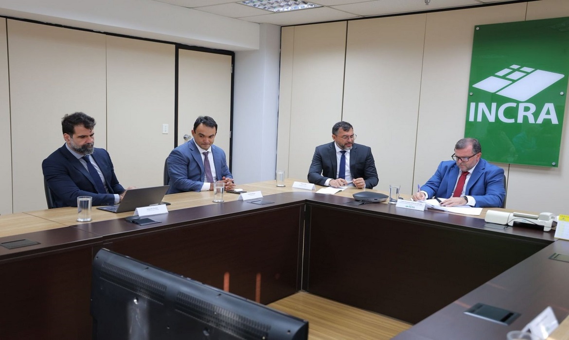 Em Brasília, governador Wilson Lima propõe acordo de cooperação técnica com o Incra
