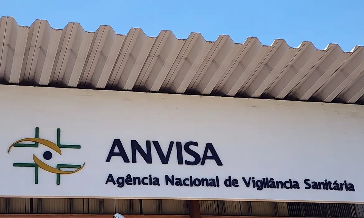 Anvisa suspende vendas de azeite, molho e polpa