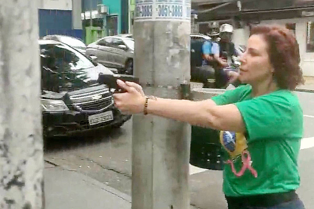 Hugo Motta diz que providências sobre Zambelli já estão sendo tomadas