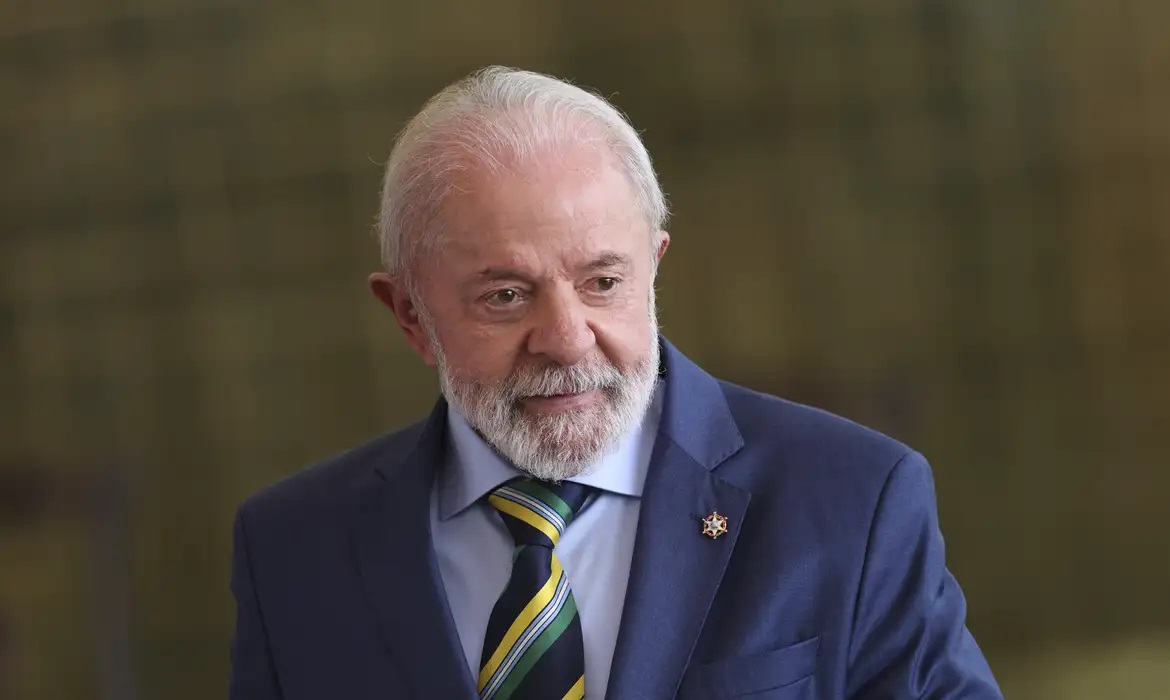 Brasil responderá tarifaço dos EUA com lei de reciprocidade