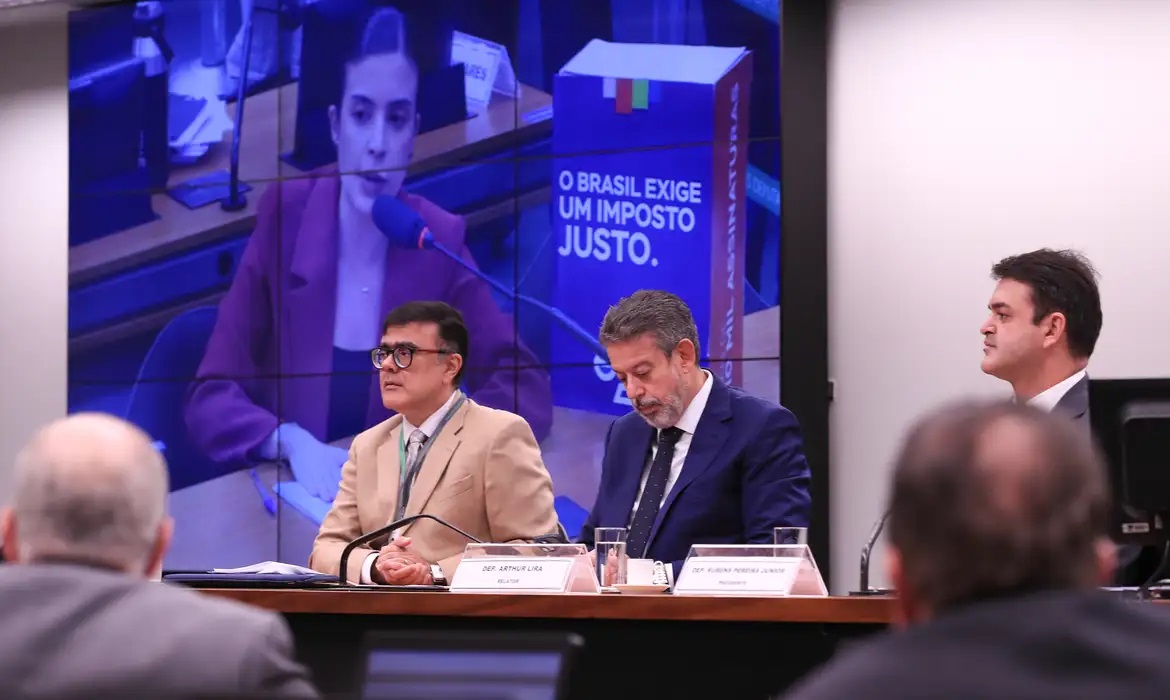 Comissão da Câmara aprova isenção do IR