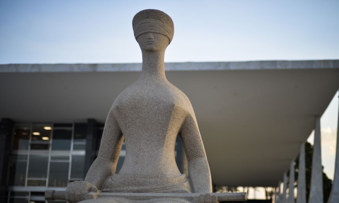 Não há perseguição a ninguém no Brasil
