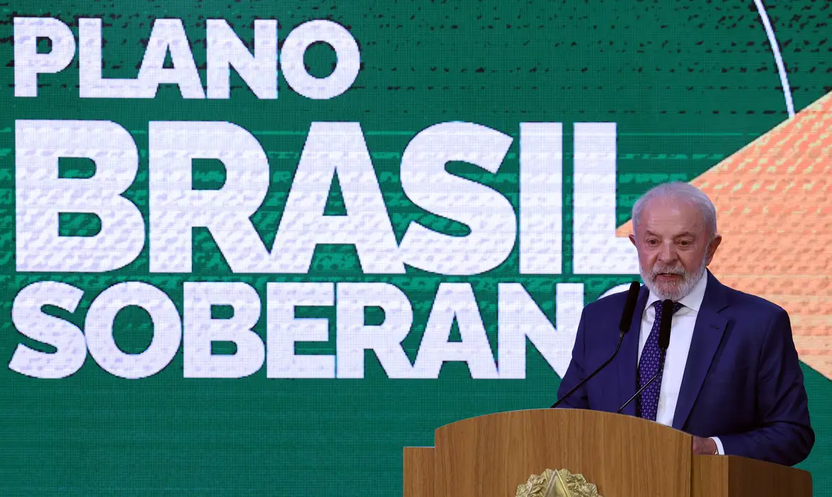 “Soberania é intocável”, diz Lula ao anunciar ajuda
