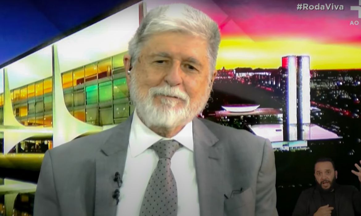 Amorim diz que diversificar comércio é a nova independência