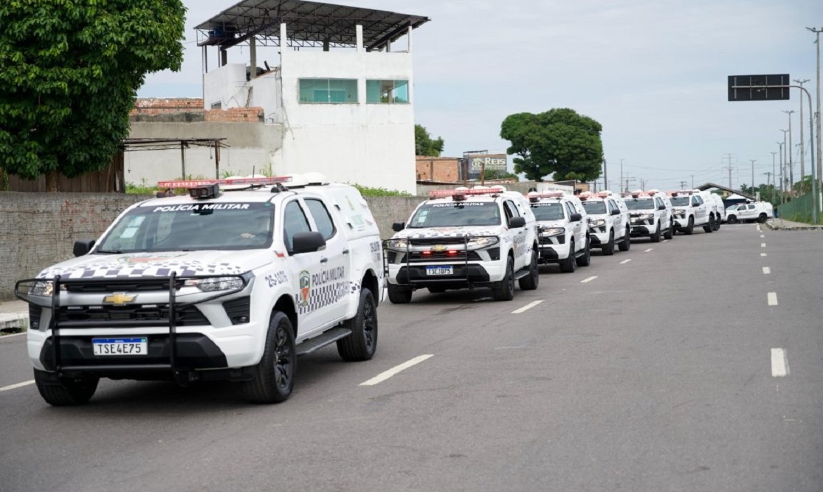 Operação integradas recupera 21 veículos com restrição de roubo ou furtos em Manaus