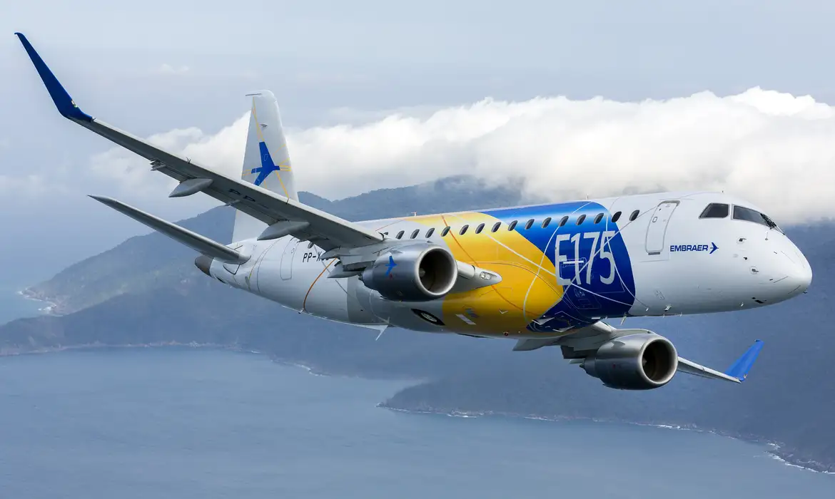 Embraer descarta demissões no Brasil e negocia tarifa