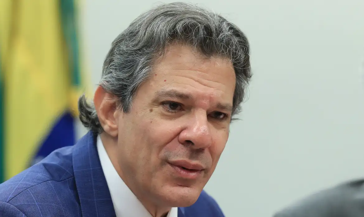 20 milhões de brasileiros não deveriam estar pagando IR