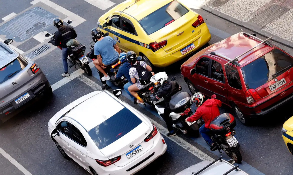 Mototáxi por aplicativos é tragédia anunciada