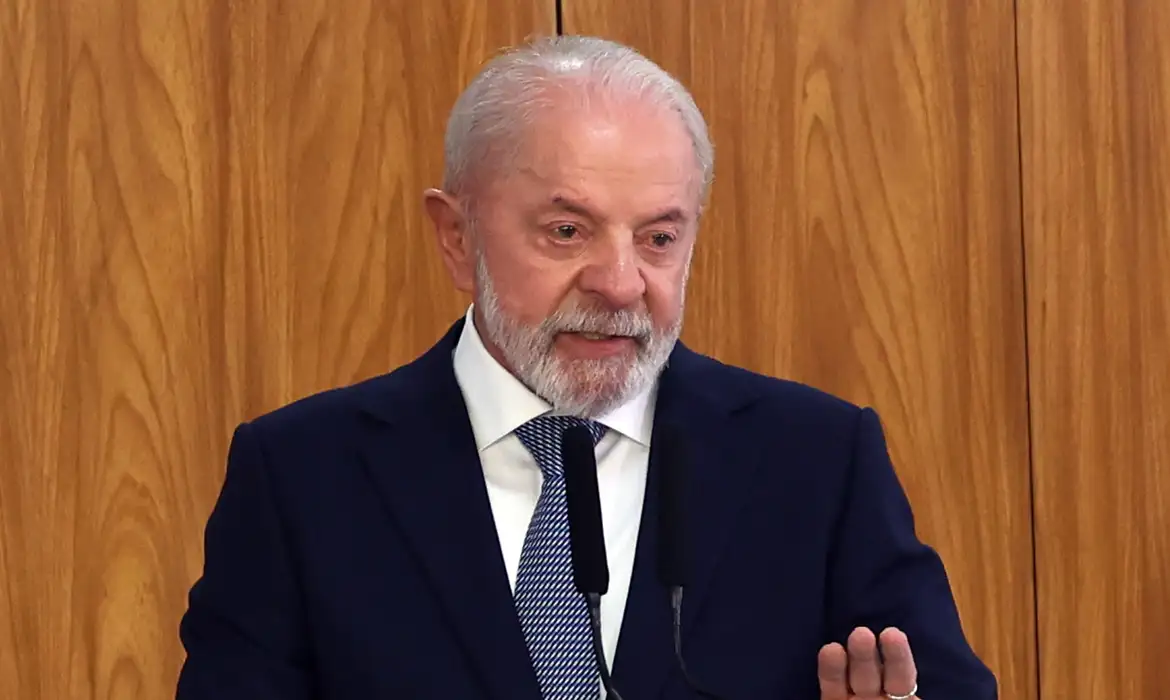 Lula e chanceler alemão conversam