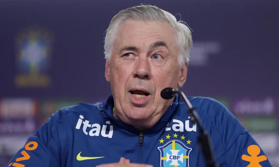 Ancelotti manterá Brasil com quatro atacantes