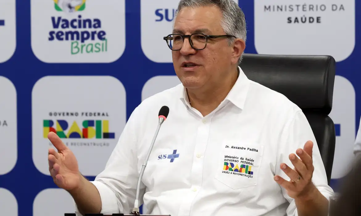 Ministério confirma 11 casos de contaminação