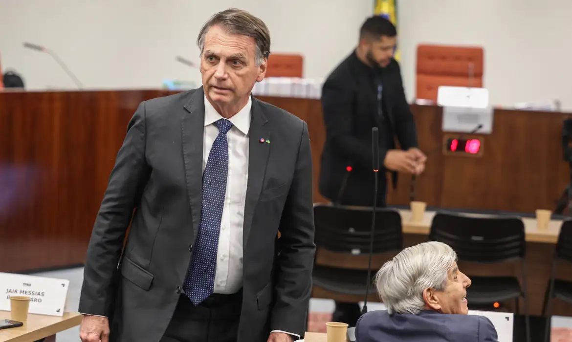 Publicada decisão que condenou Bolsonaro