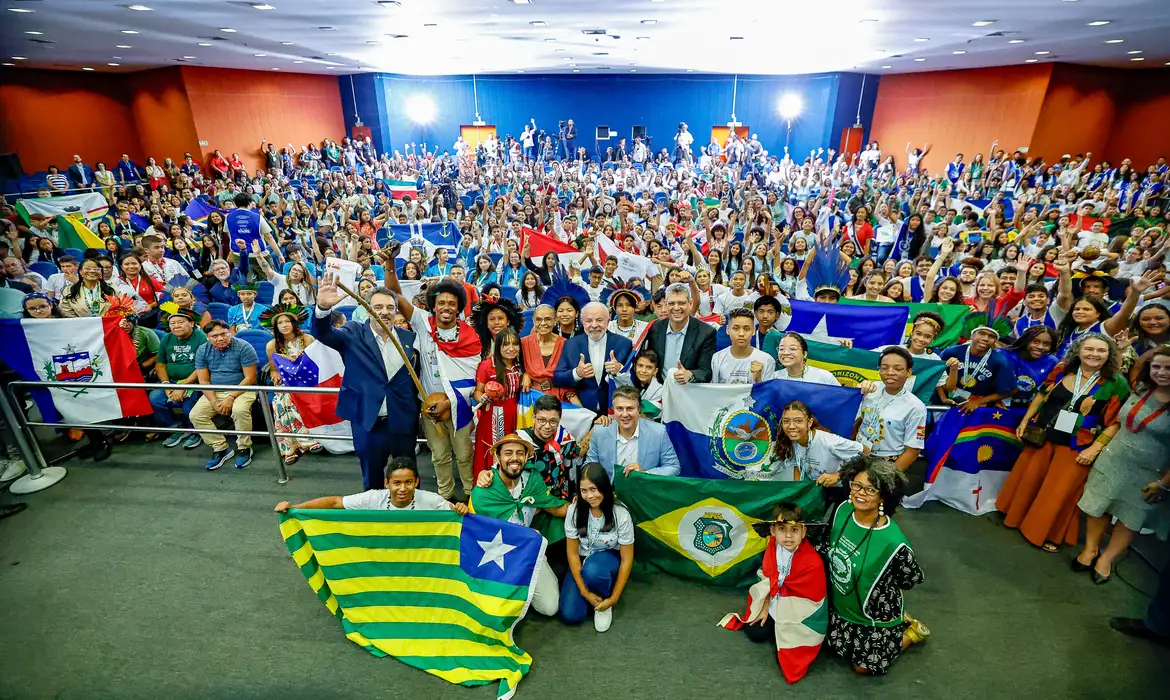 Conferência inspira jovens a combaterem injustiça