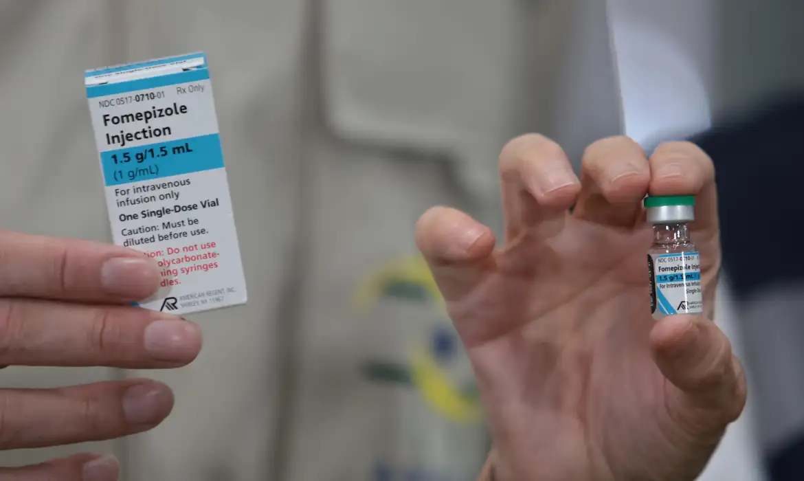 Brasil recebe 2,5 mil unidades de fomepizol