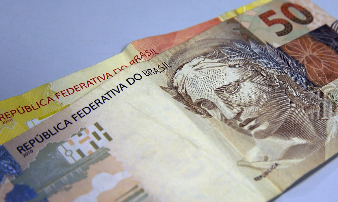 Economistas e setor produtivo veem avanços com PL