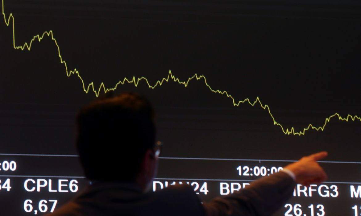 Bolsa volta a bater recorde e alcança marca