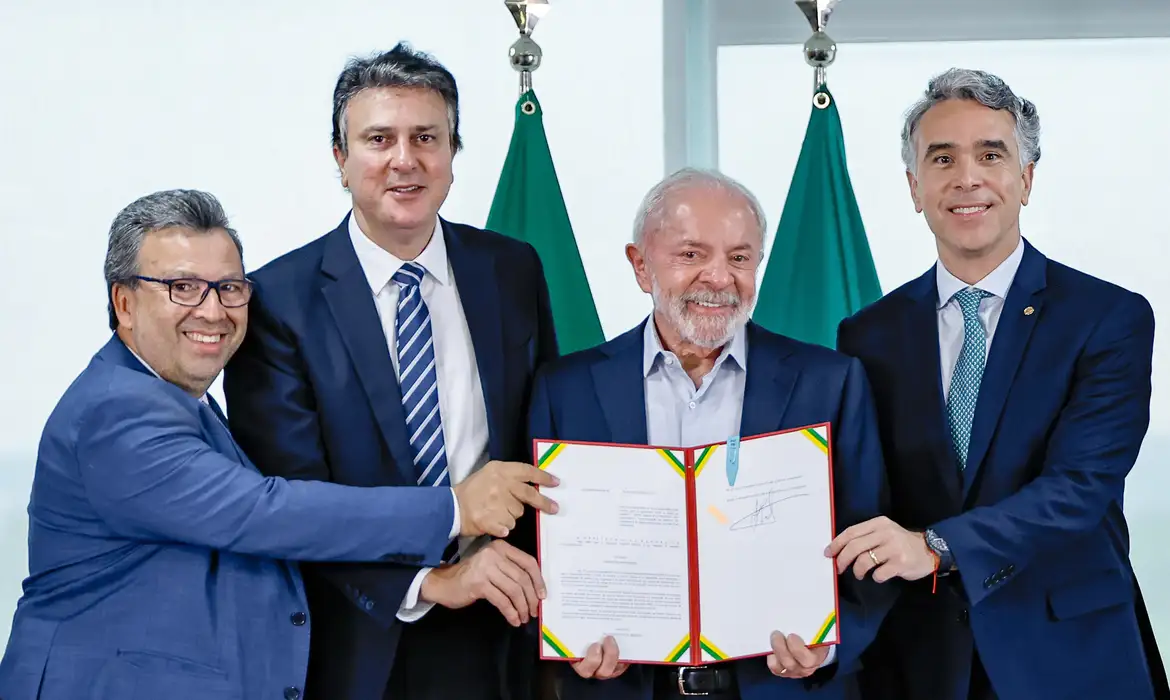 Lula sanciona lei que cria o Sistema Nacional