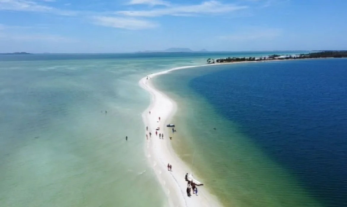 "Caribe brasileiro" fica no Sudeste e quase ninguém conhece