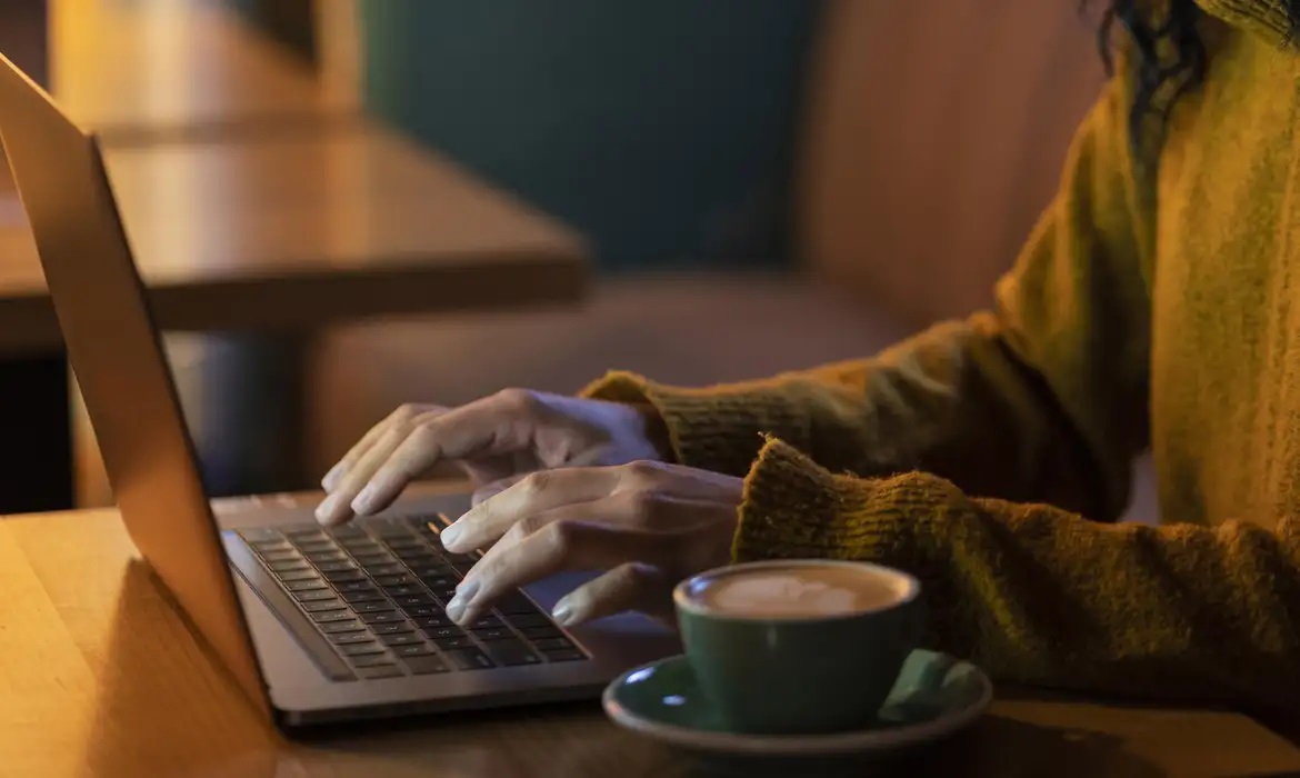 Problema em rede da Cloudflare derruba sites