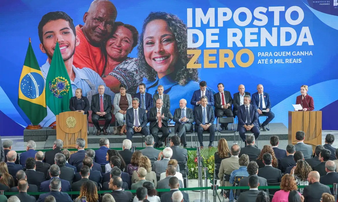 Lula sanciona isenção do IR