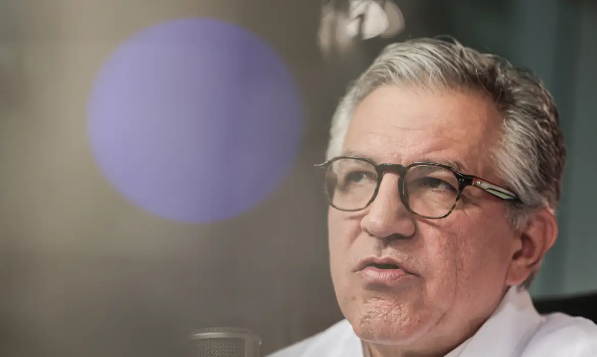 OMS reconhece o fim da transmissão do HIV