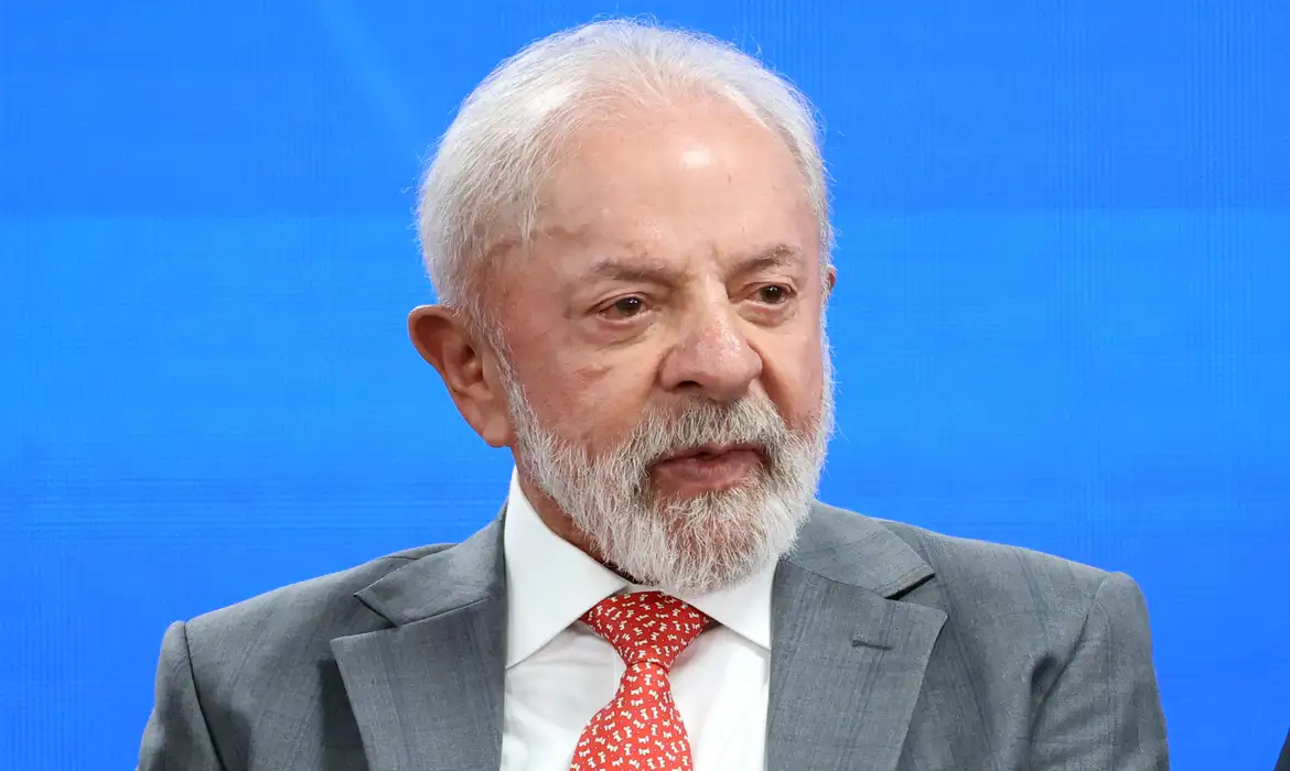 Lula discursa na abertura do Fórum Econômico da AL