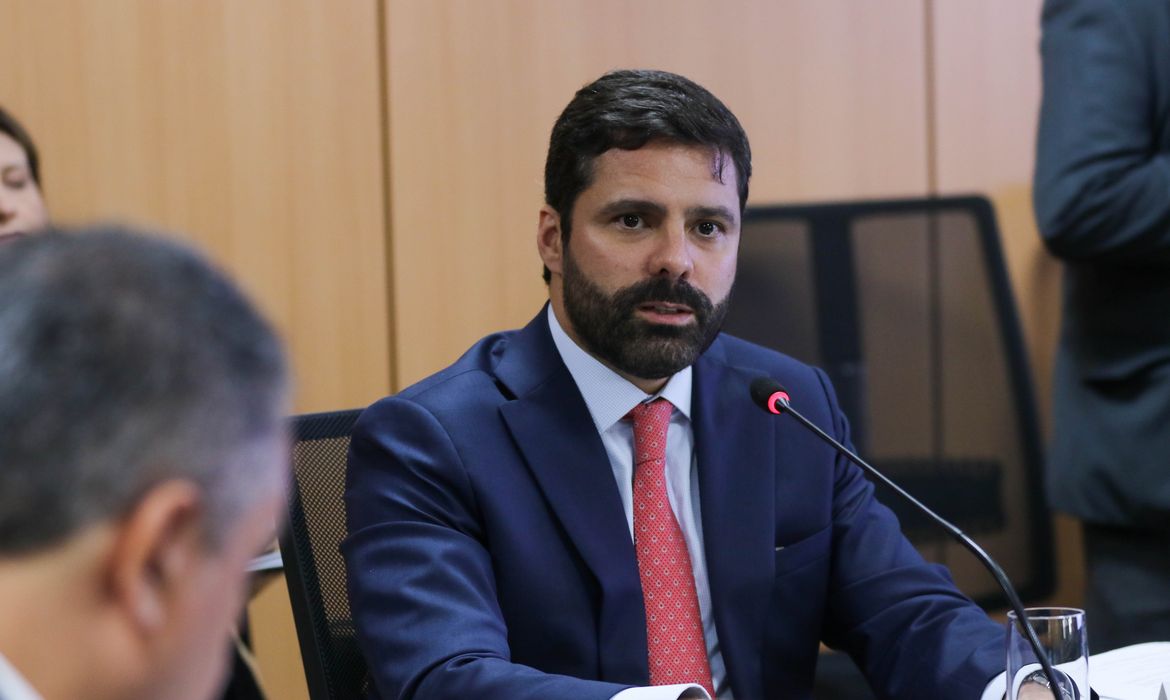 Secretário executivo é nomeado ministro