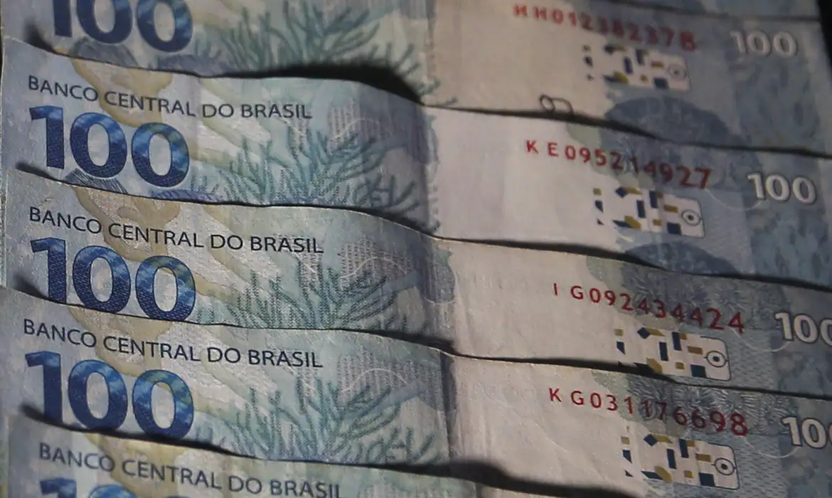 União paga R$ 10,95 bilhões de dívidas