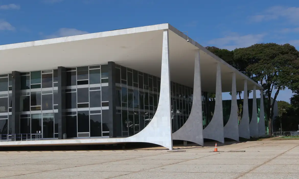 Psol aciona STF contra “gratificação faroeste”