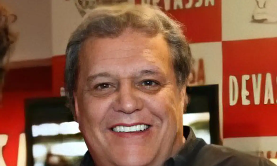 Morre aos 78 anos o diretor e ator Dennis