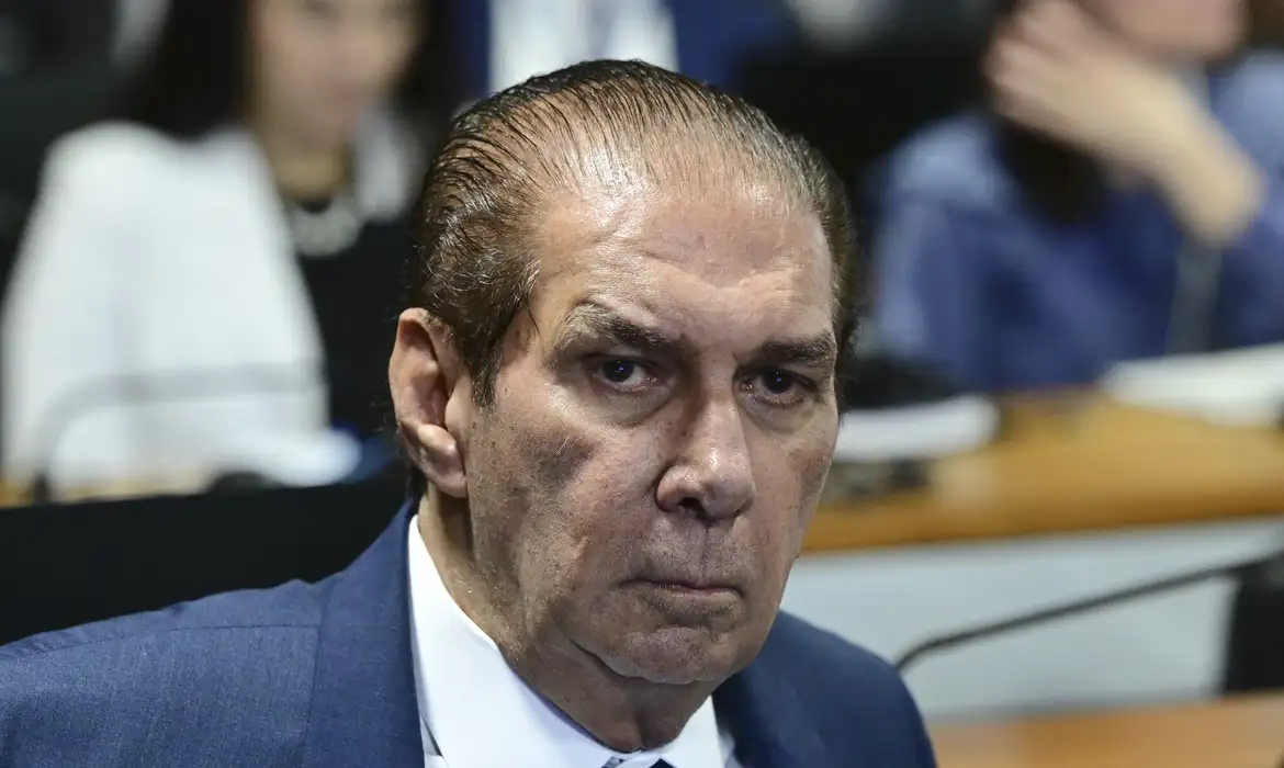 Jader Barbalho senador pelo estado do Pará é internado após mal-estar