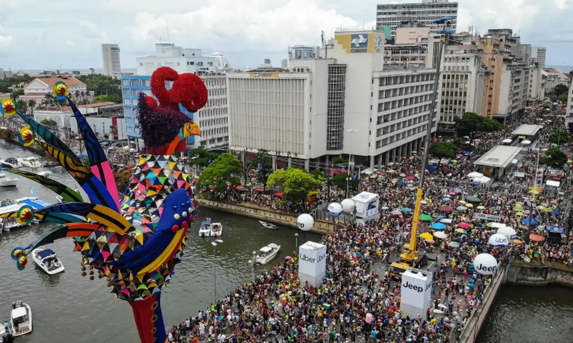Lula deve visitar Recife, Salvador e Rio