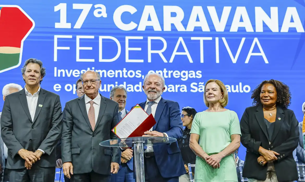 Gleisi reforça necessidade de adesão ao pacto