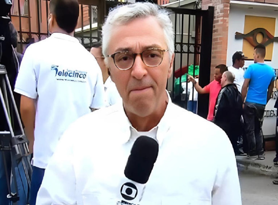 Ex-jornalista da Globo diz que emissora virou partido