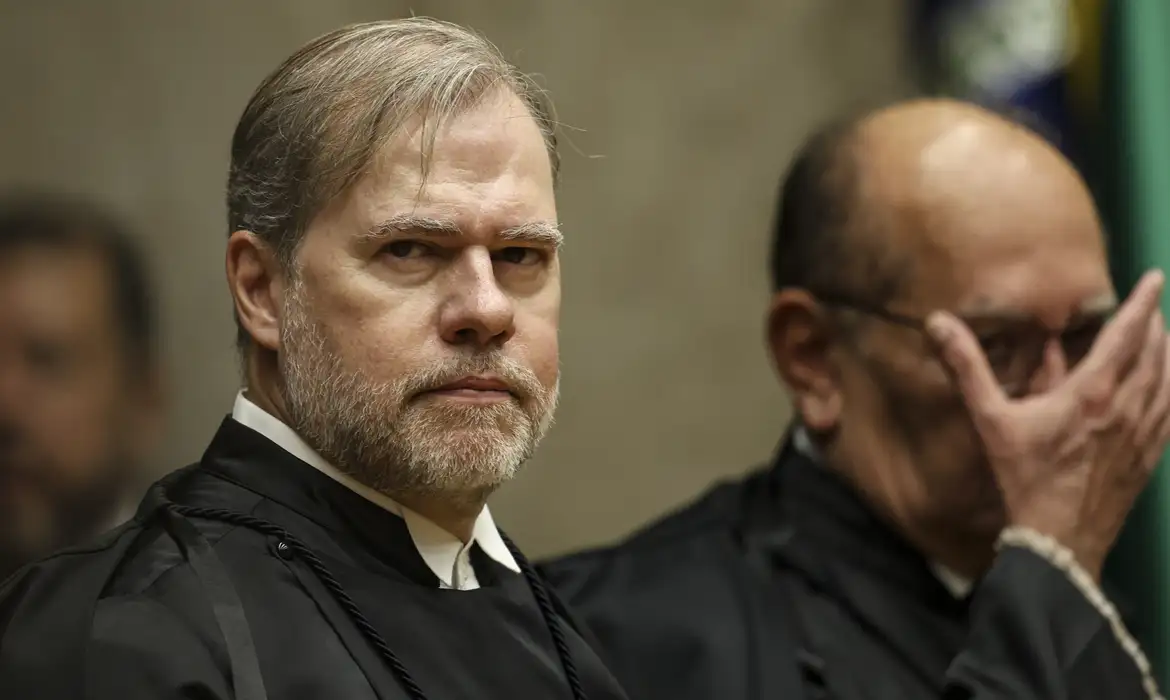 Toffoli se declara suspeito para julgar