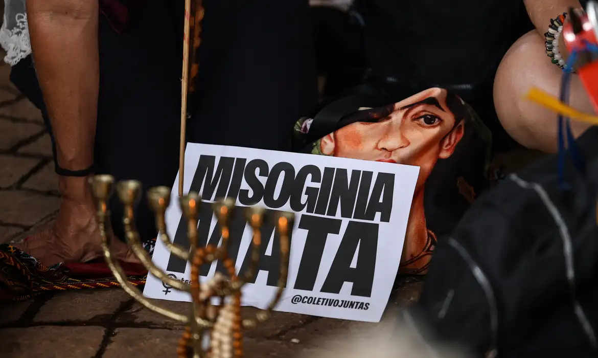 Saiba o que é misoginia; projeto pode criminalizar