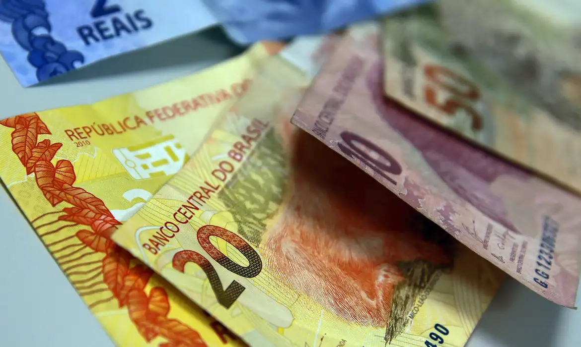 Pé-de-Meia: governo credita pagamento