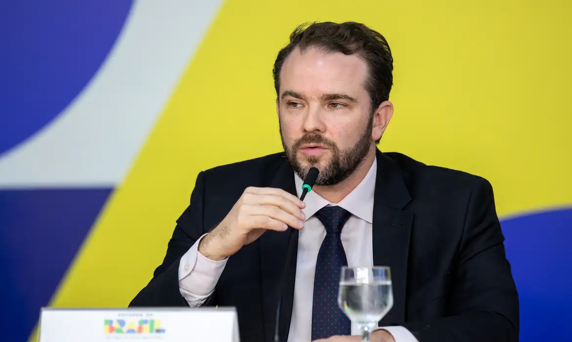 Proposta de subsídio ao diesel importado tem adesão