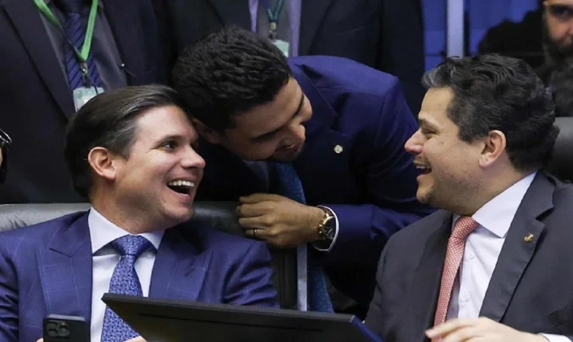 A dupla Hugo Motta e Davi Alcolumbre