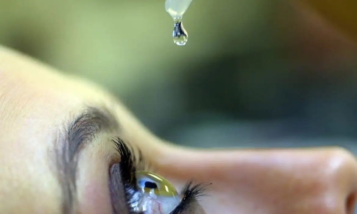 Uso indiscriminado de corticoides pode causar glaucoma