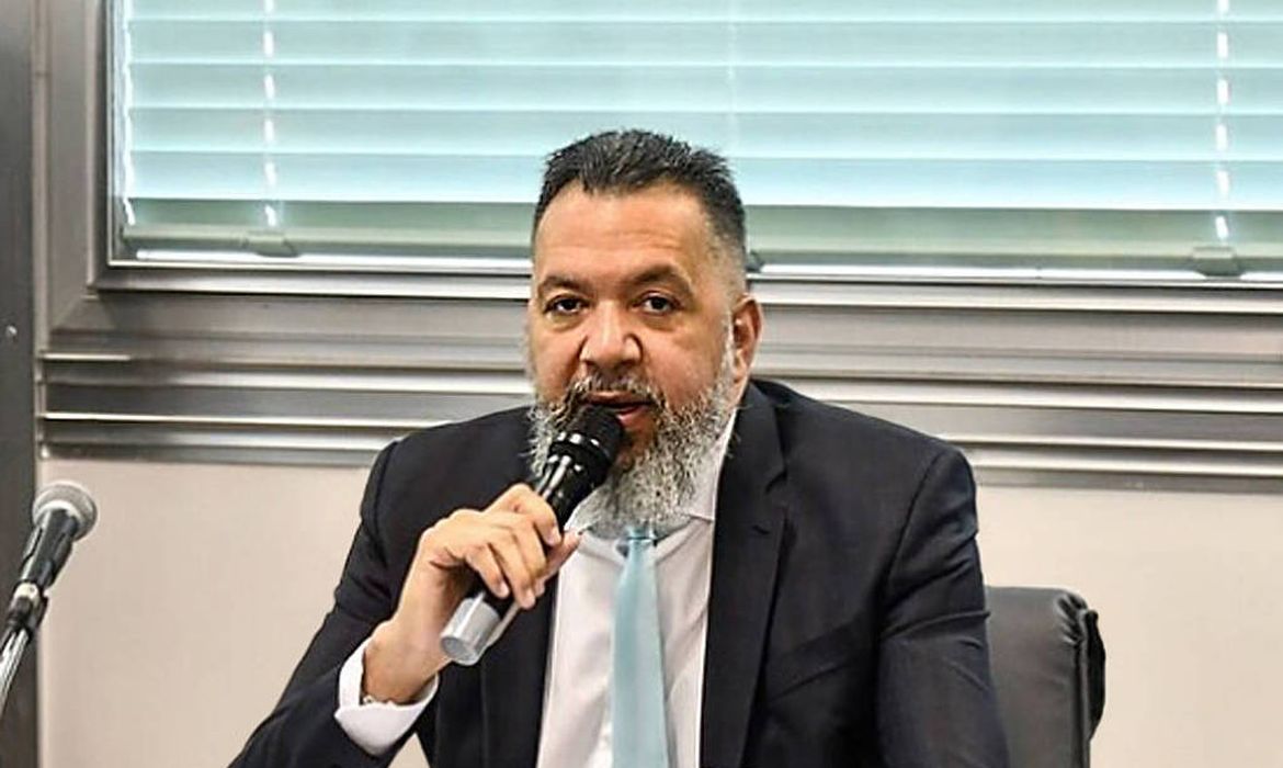 Moraes manda soltar ex-prefeito de Belford Roxo