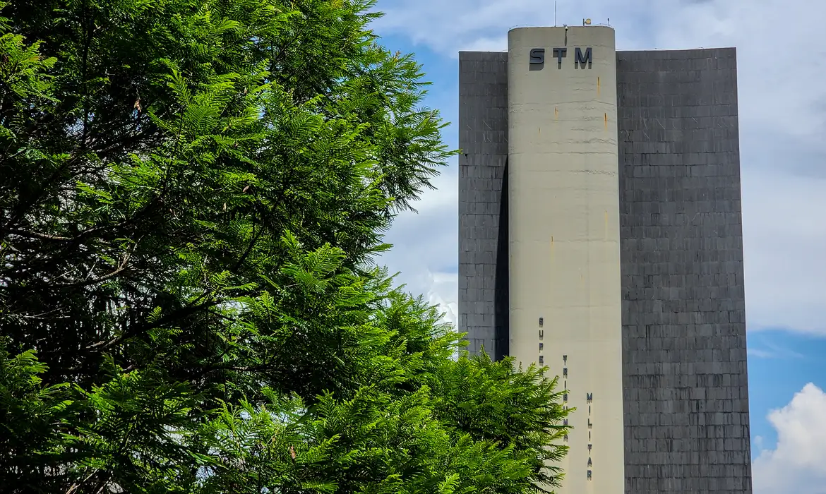 STM determina perda de patente de militar acusado