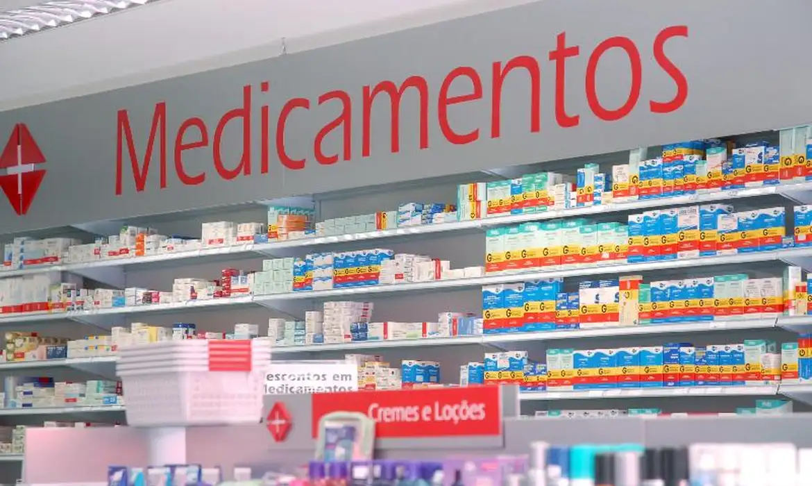 Farmácia Popular pode oferecer exames